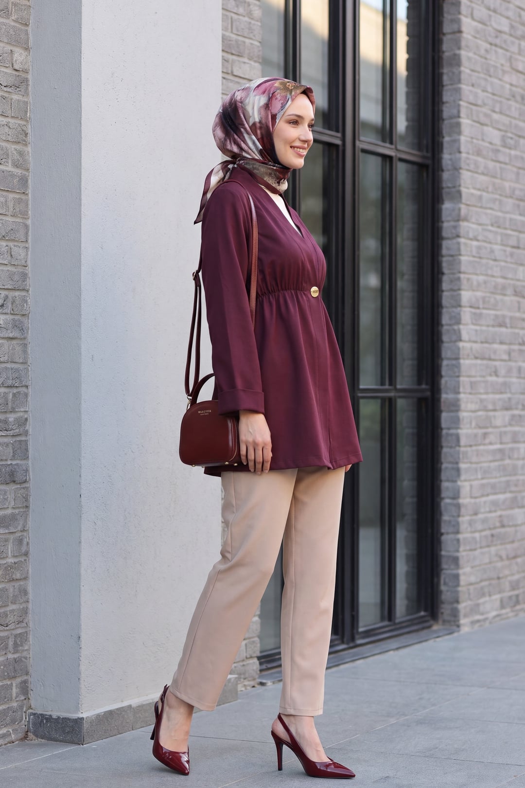 Elasticated Waist Folded Sleeve Single Button Crepe Kimono - Plum - Podyumplus - by Peralane - photo 4