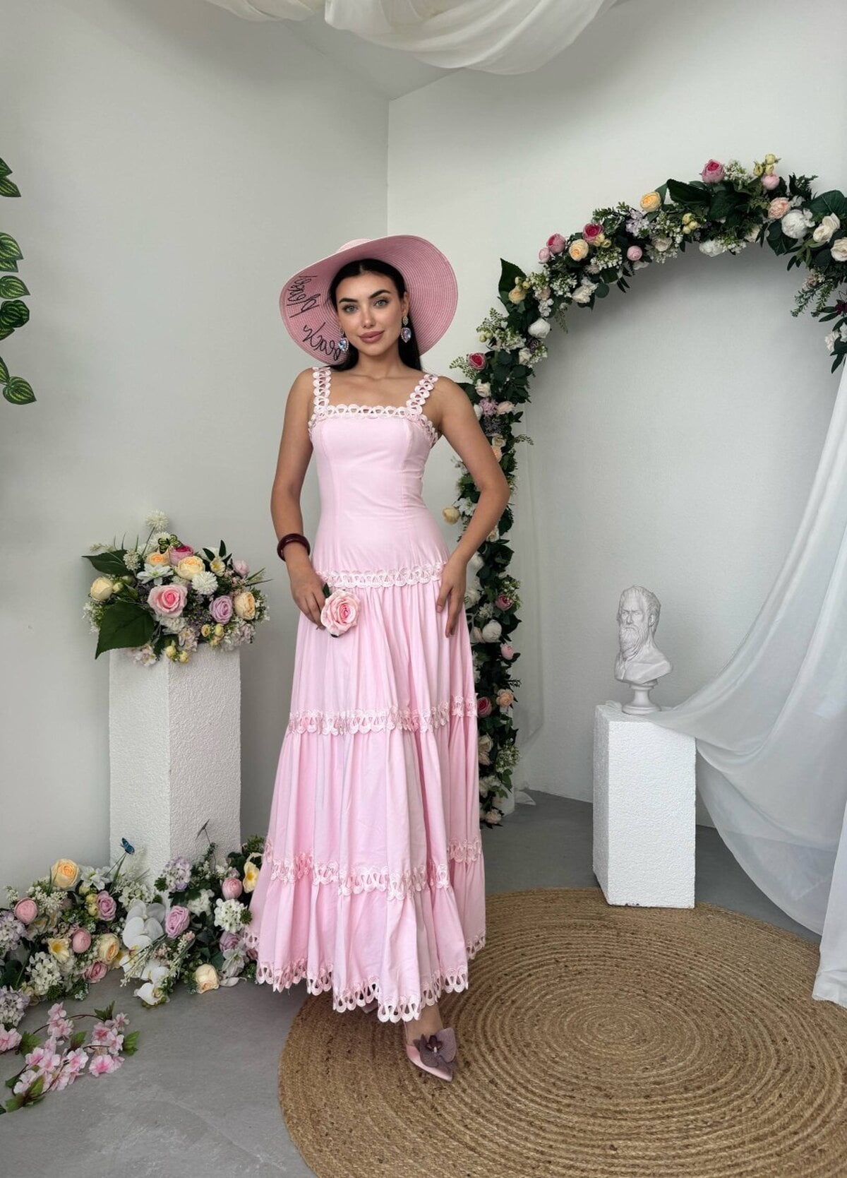 Pink Tiered Midi Dress with Square Neckline - Etika - by Peralane - photo 8