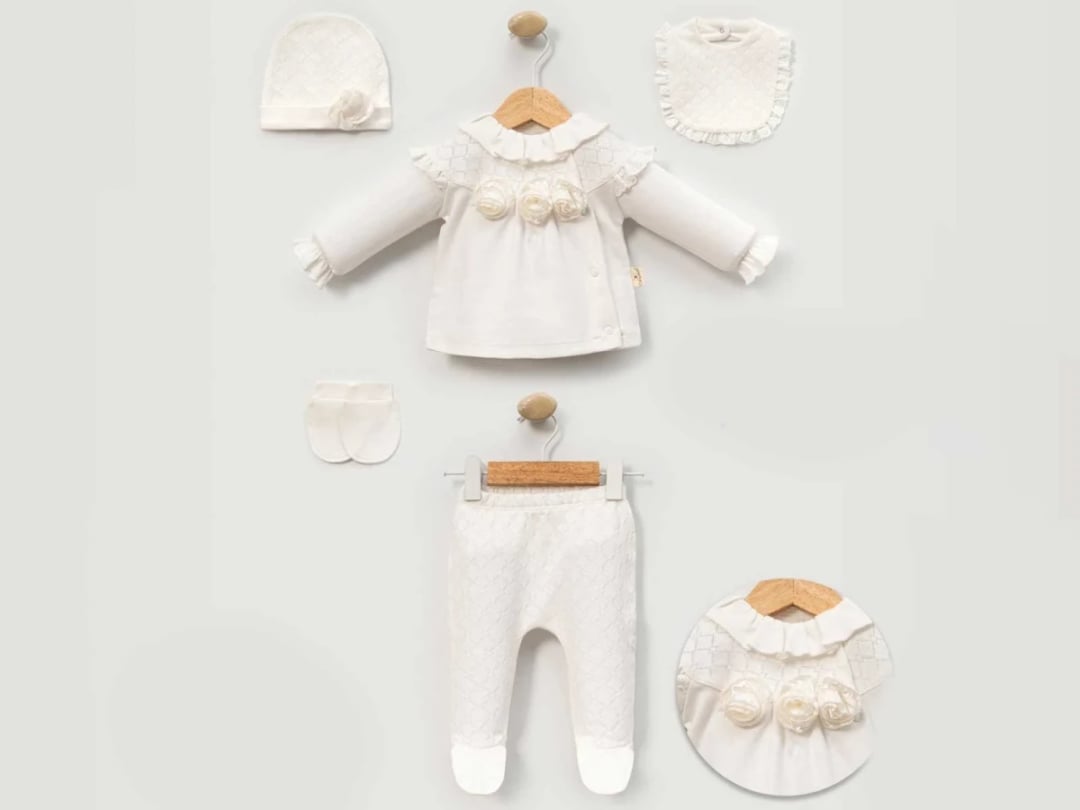 5-Piece Hospital Exit Baby Set in White - Cayzen - by Peralane