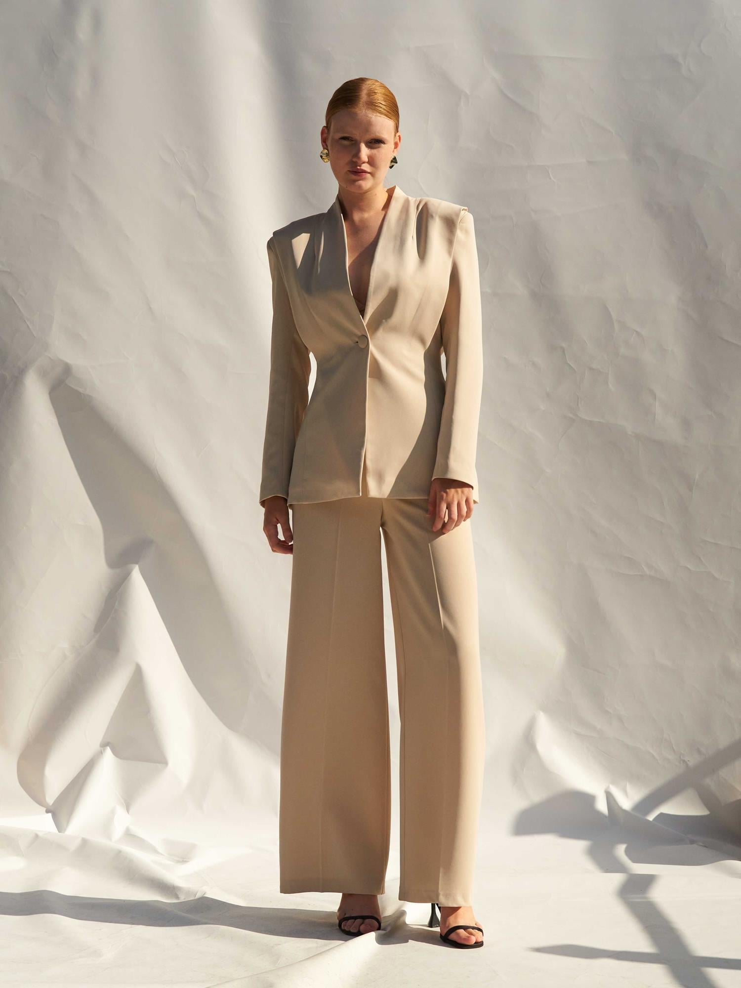 High-Waist Wide-Leg Fluid Trousers - Light Beige - Lefon - by Peralane - photo 2