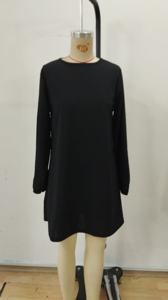 Women's Long Sleeve Round Neck Mini Crepe Dress in Black - Janes - by Peralane - photo 4
