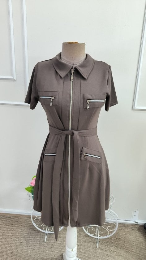 Women's Short-Sleeve Collared Zip-Front Dress with Pockets - Janes - by Peralane - photo 3