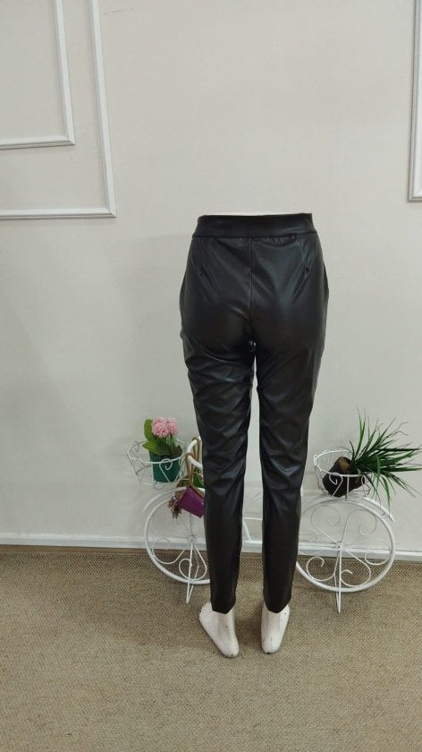 Women's High Waist Faux Leather Trousers with Pockets - Janes - by Peralane - photo 8
