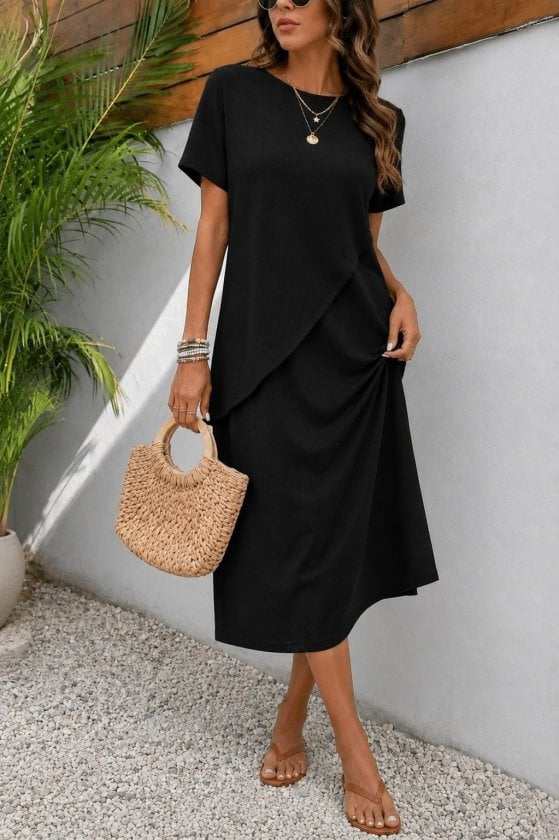 Women's Short-Sleeved Round Neck Asymmetric Cut Long Crepe Dress in Black - Janes - by Peralane - photo 3