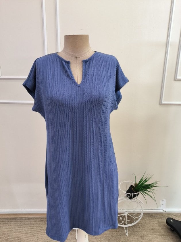 Women's Short-Sleeve V-Neck Short Jacquard Crepe Dress - Janes - by Peralane - photo 4