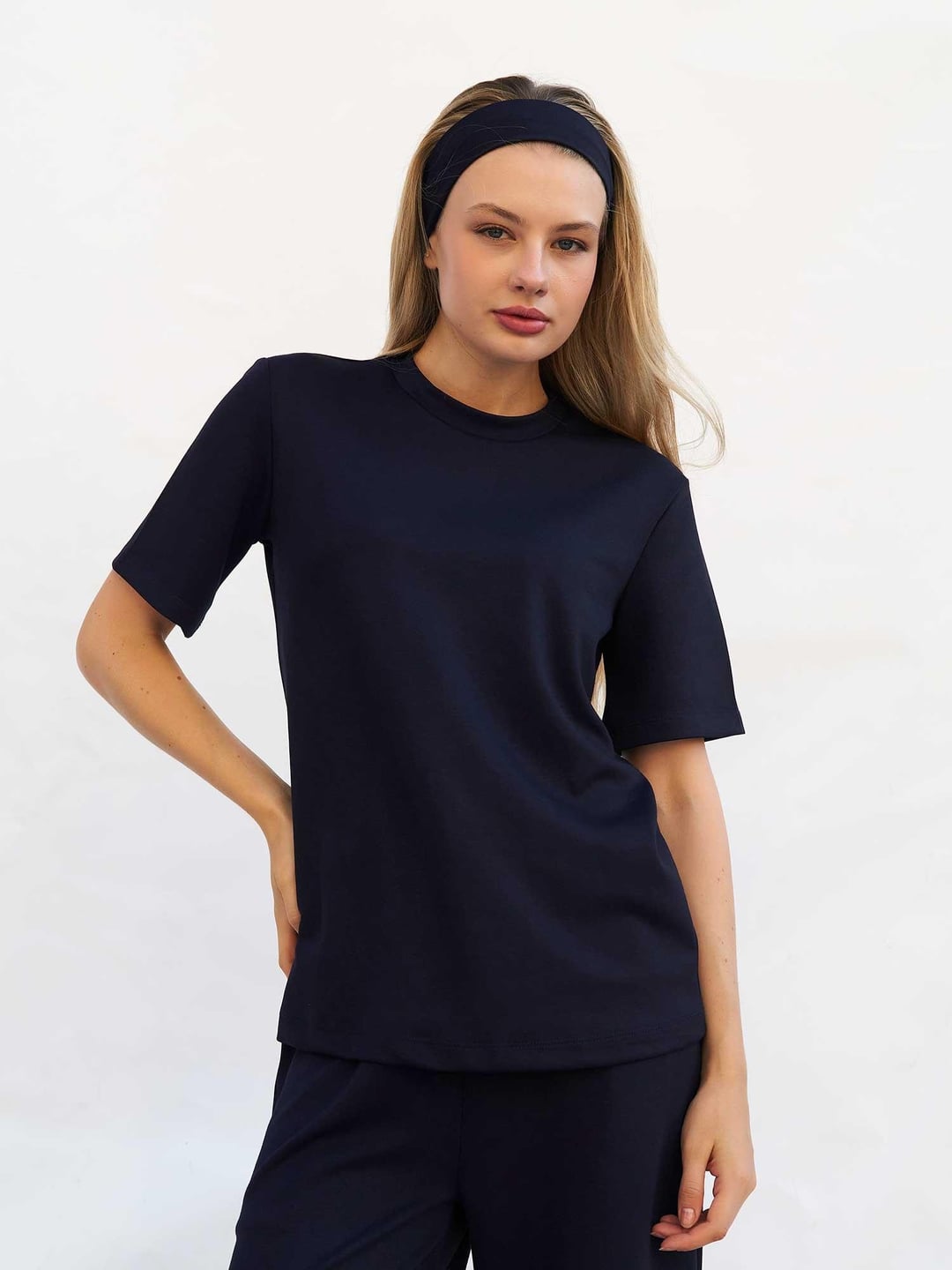 Navy Blue Crew Neck Oversized T-Shirt for Women - Lefon - by Peralane - photo 5