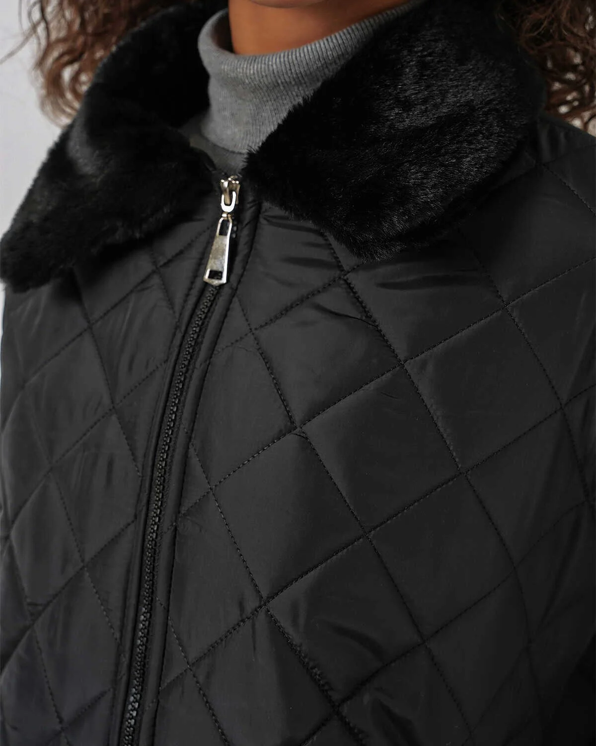 Black Quilted Jacket with Faux Fur Trim - Bigdart - by Peralane - photo 6