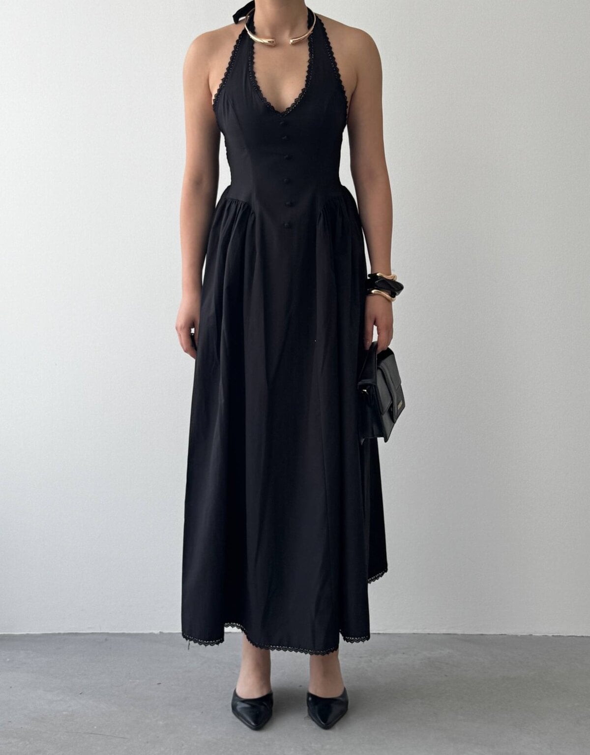 Black Sleeveless Halter Neck Smocked Dress with Bow Detail - Etika - by Peralane - photo 2