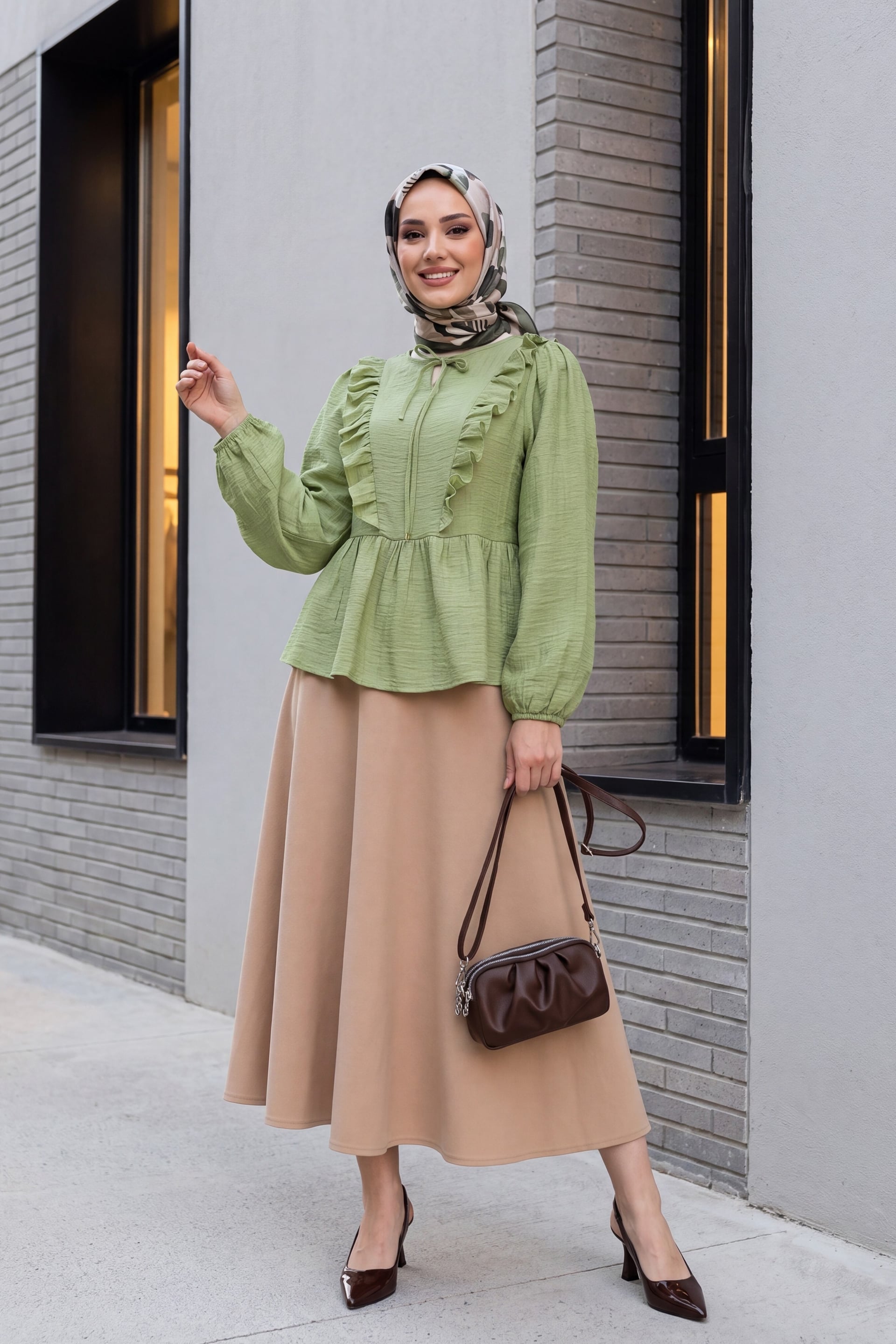 Crinkle Blouse with Tie Neckline and Ruffled Front - Light Green - Podyumplus - by Peralane - photo 5