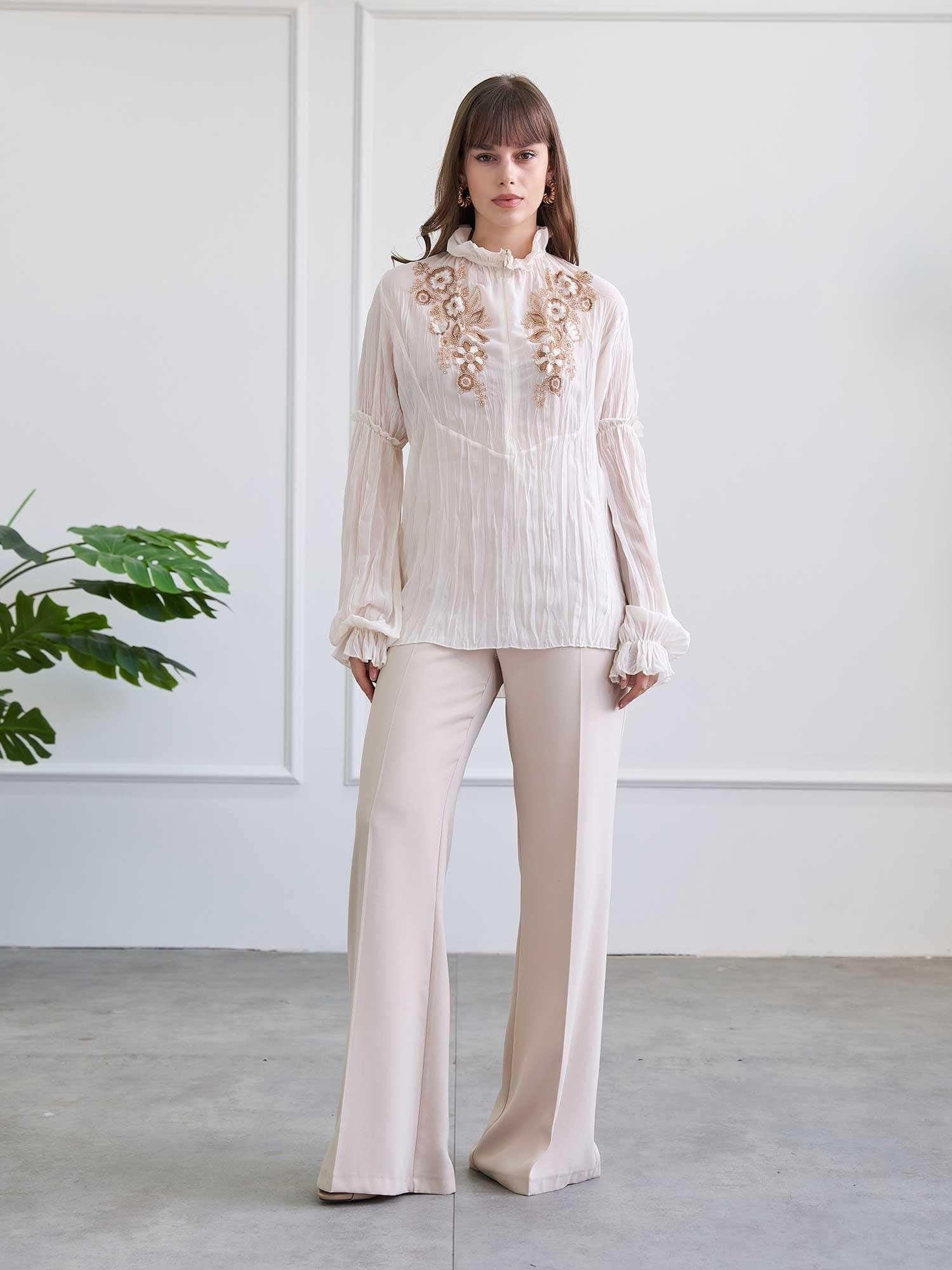 Embroidered Crinkled Blouse and Wide-Leg Trousers Set in Ecru - Lefon - by Peralane