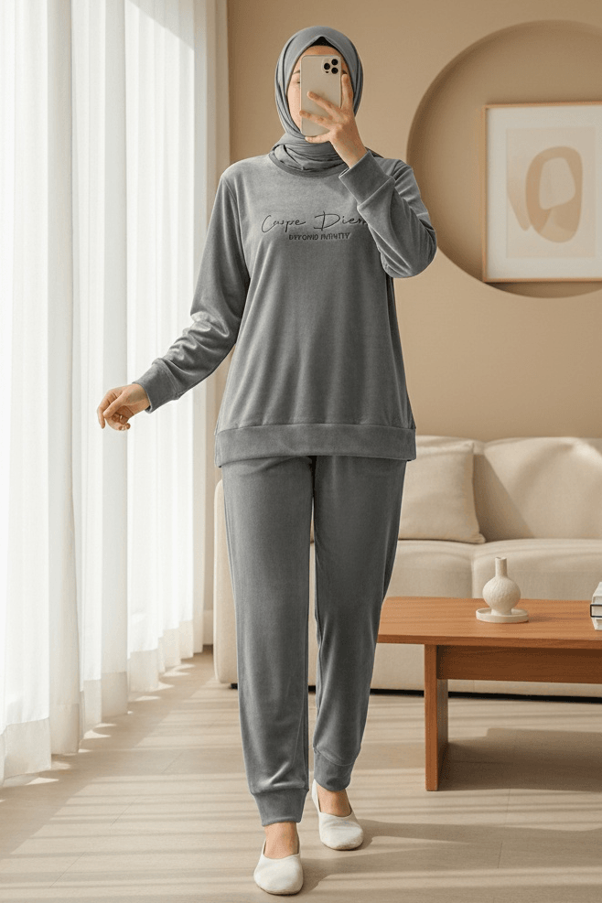 French Velour Pyjama Set with Raised Lettering - Grey - Podyumplus - by Peralane