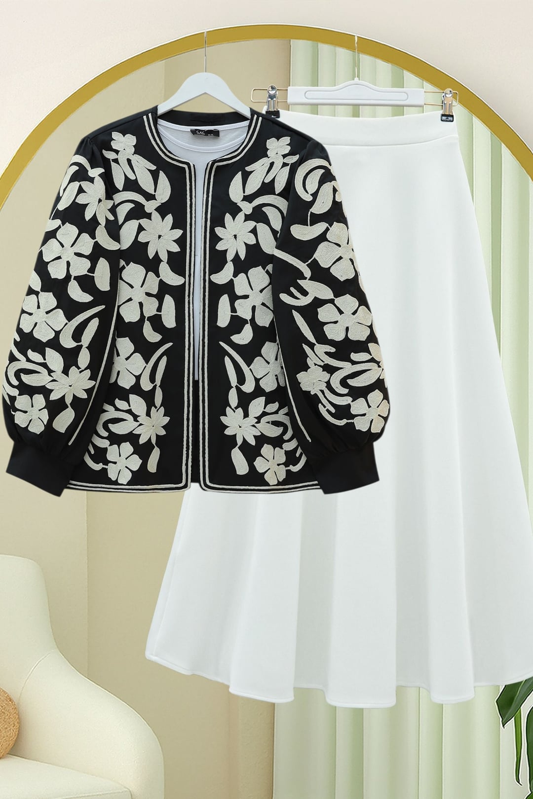 Embroidered Lined Jacket for Women - Black - Podyumplus - by Peralane - photo 4