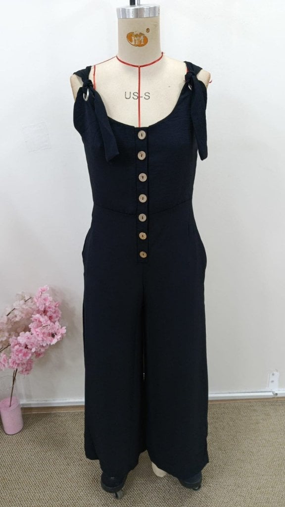 Black Sleeveless Button-Front Jumpsuit with Square Neckline - Janes - by Peralane - photo 4