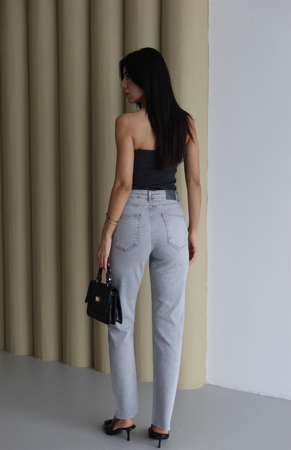 High Waist Raw Hem Light Grey Rhinestone Jeans for Women - Lacarino Jeans - by Peralane - photo 4
