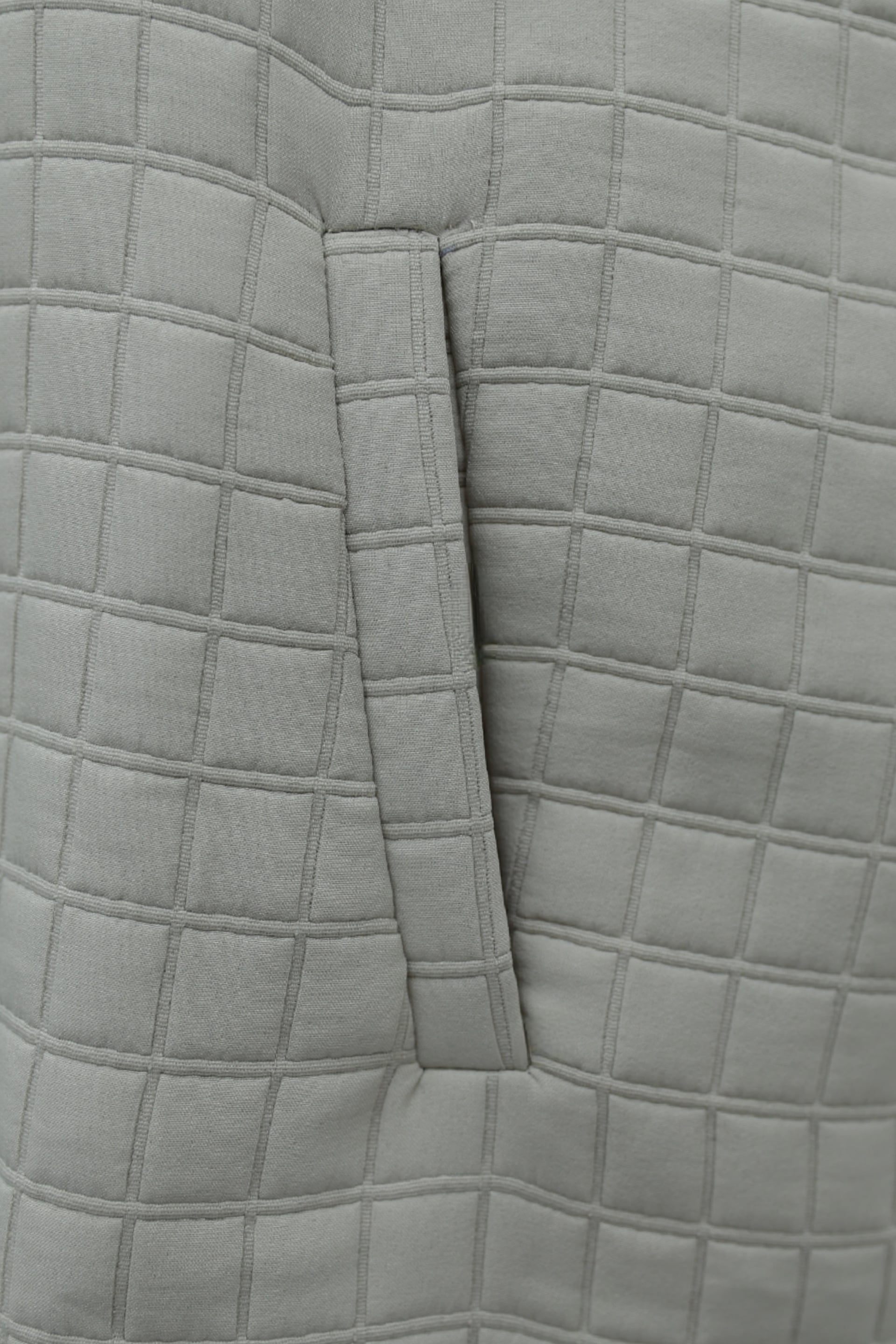 Quilted Long Vest with Hood and Pockets - Stone - Podyumplus - by Peralane - photo 4