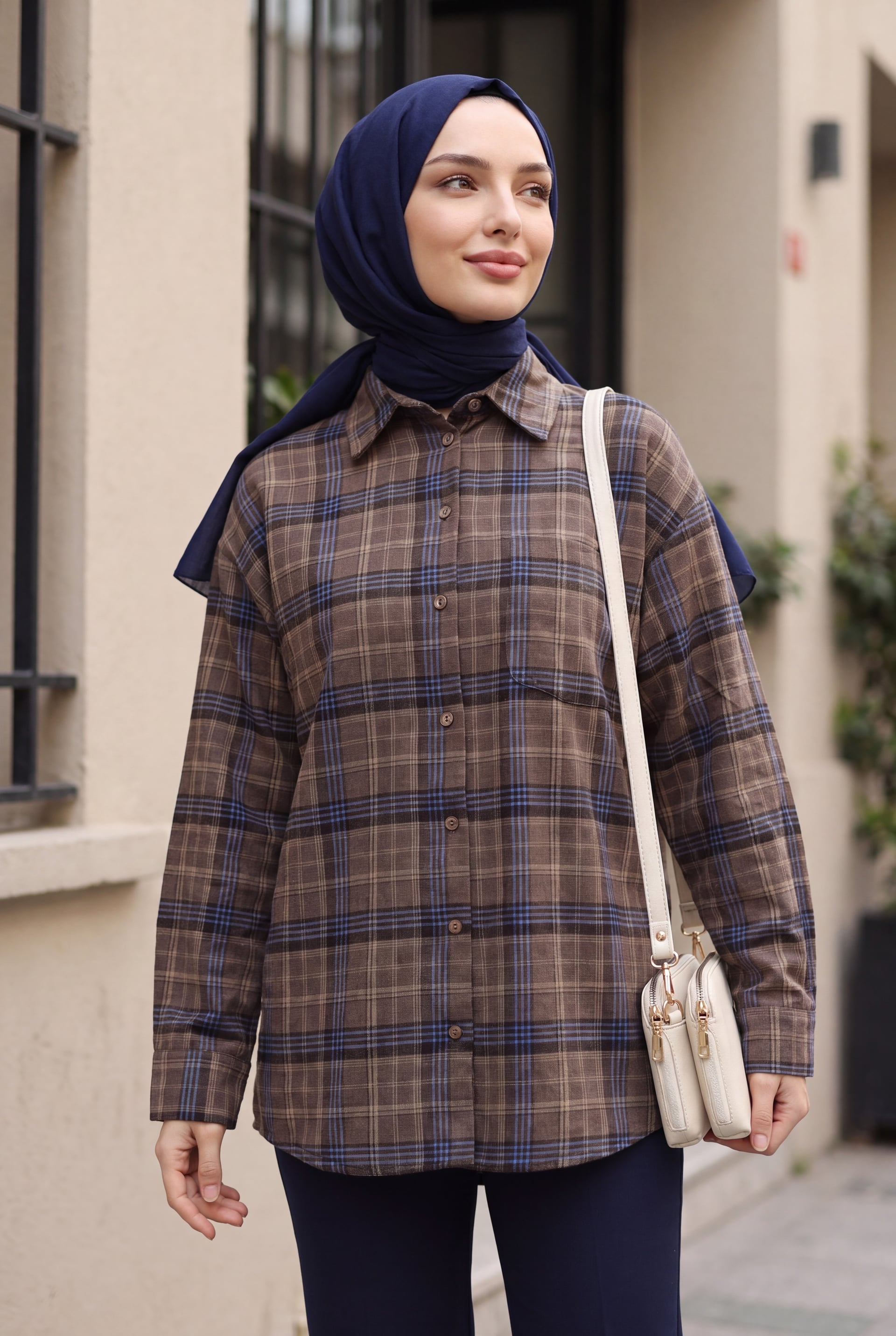 Oversize Plaid Shirt in Brown and Blue – Vizon - Podyumplus - by Peralane - photo 3