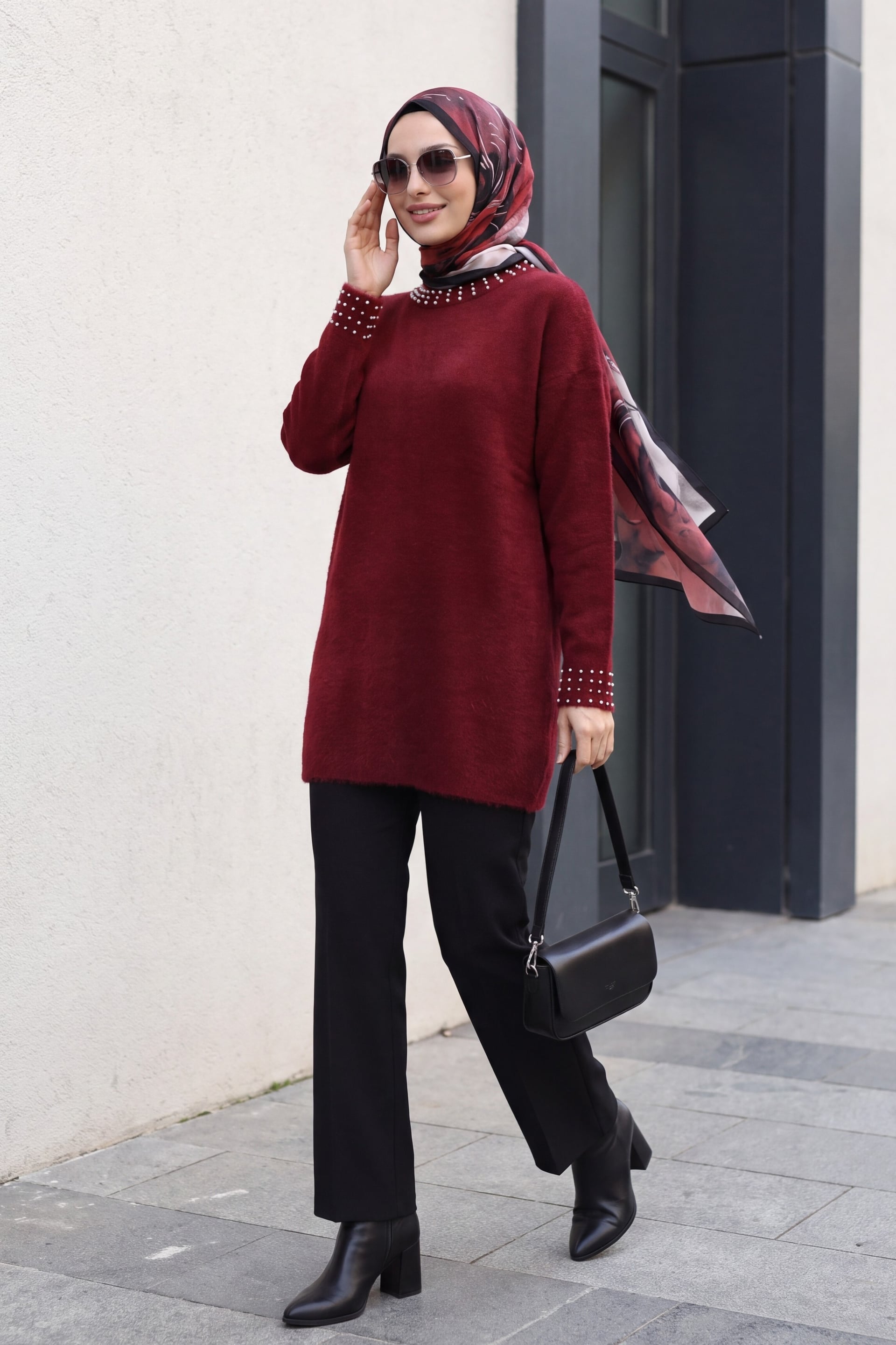 Beaded Fringed Relaxed Knit Tunic - Bordeaux - Podyumplus - by Peralane - photo 3
