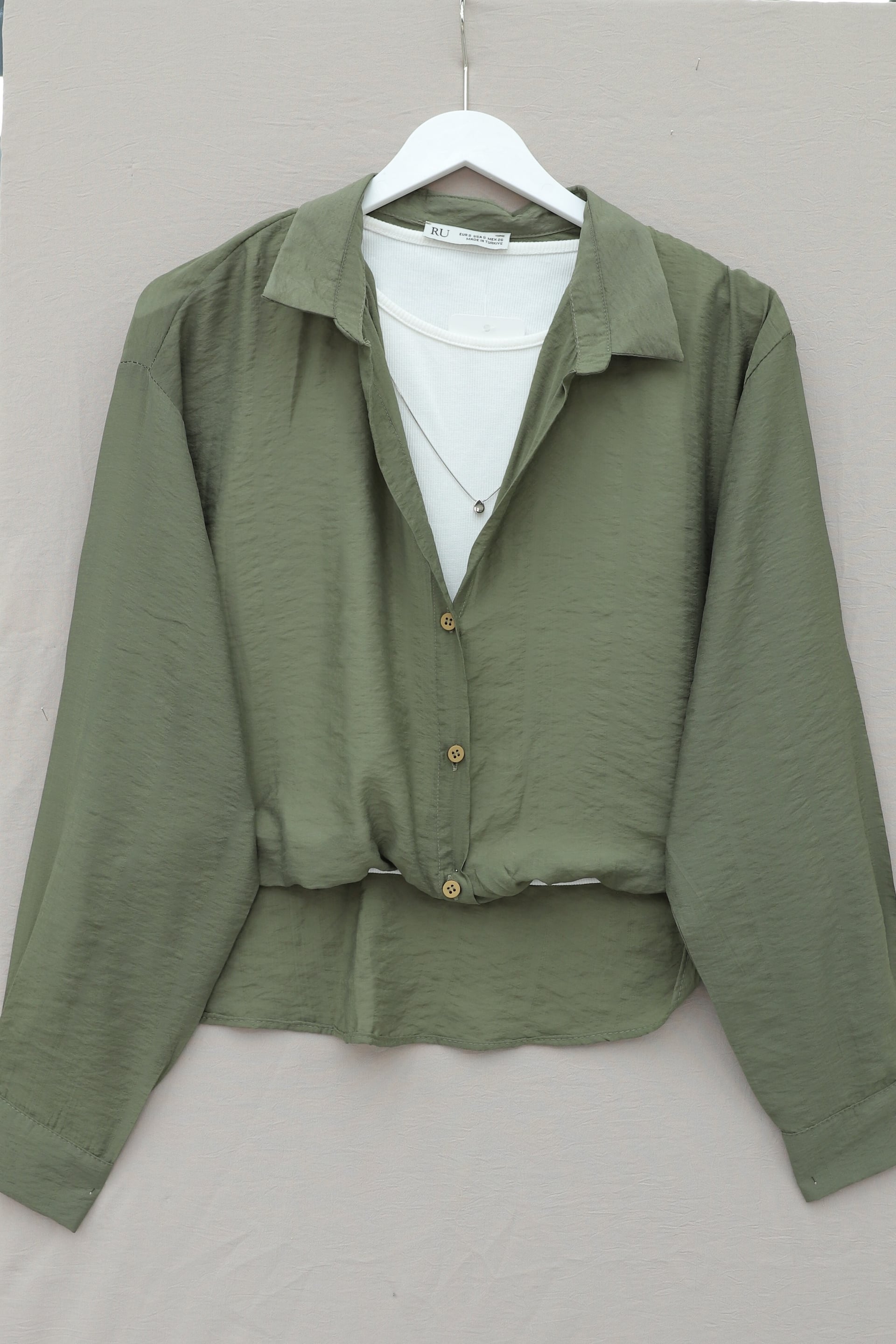Crop Bodysuit Detail Long Back Shirt with Necklace - Olive Green - Podyumplus - by Peralane - photo 3