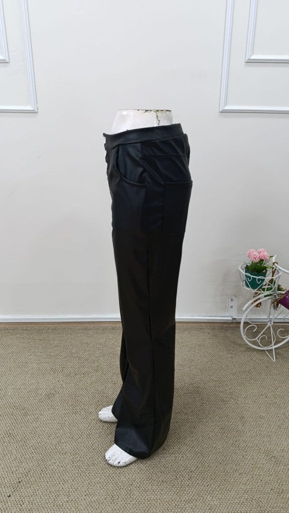 Women's High-Waist Button-Front Faux Leather Flared Trousers - Janes - by Peralane - photo 7