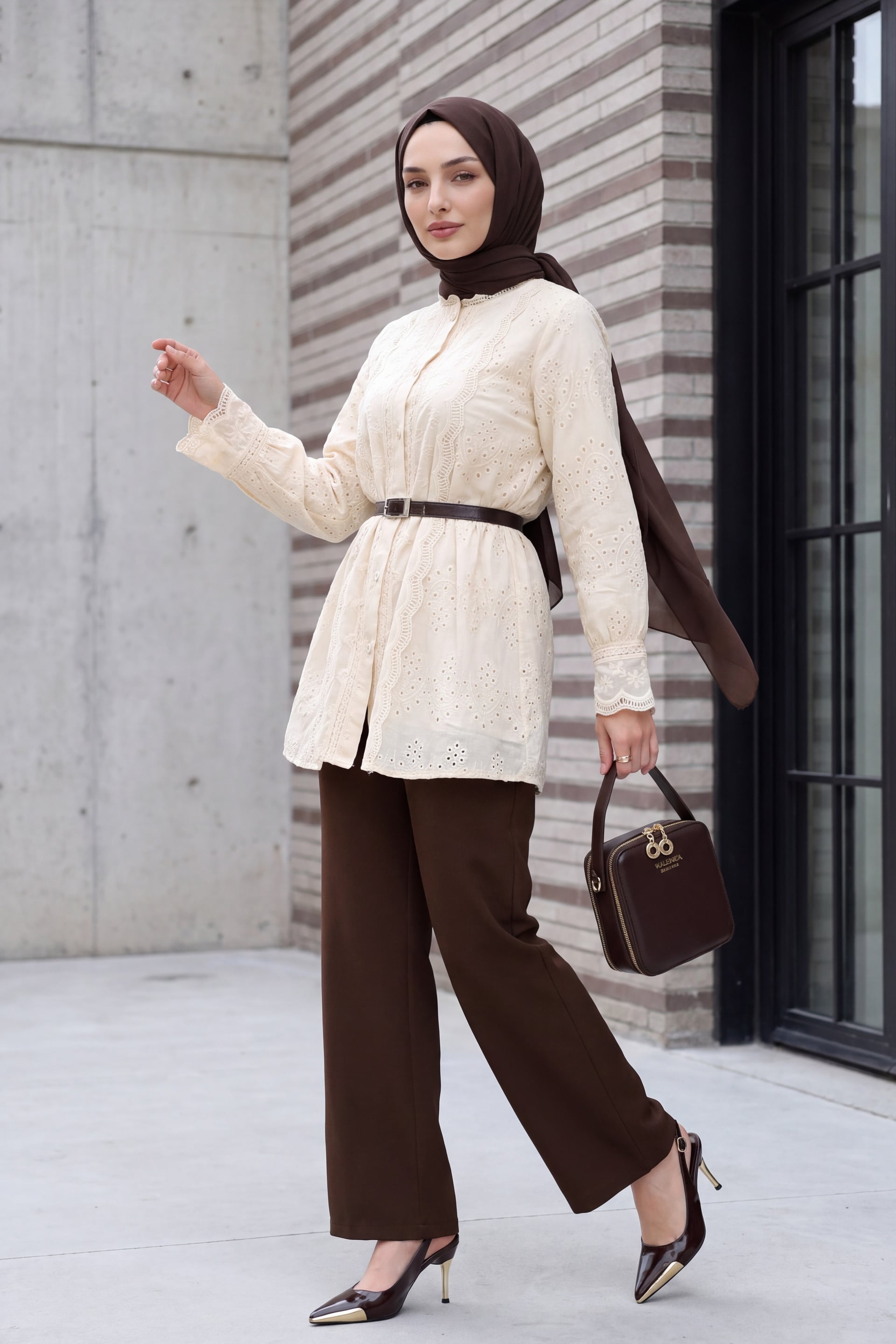 Cream Eyelet Tunic with Lace Trim and Button Front - Women's - Podyumplus - by Peralane - photo 2