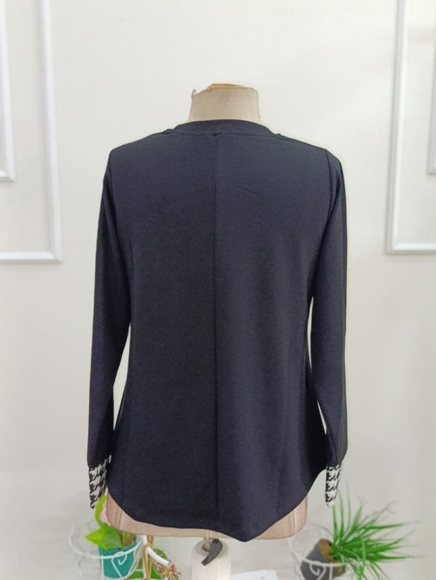 Women's Long-Sleeve Round Neck Modal Blouse with Houndstooth Cuffs, 37867 - Janes - by Peralane - photo 6