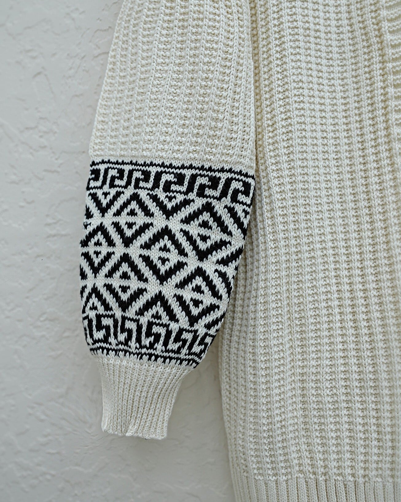Cream Knit Cardigan with Patterned Sleeves - Podyumplus - by Peralane - photo 4