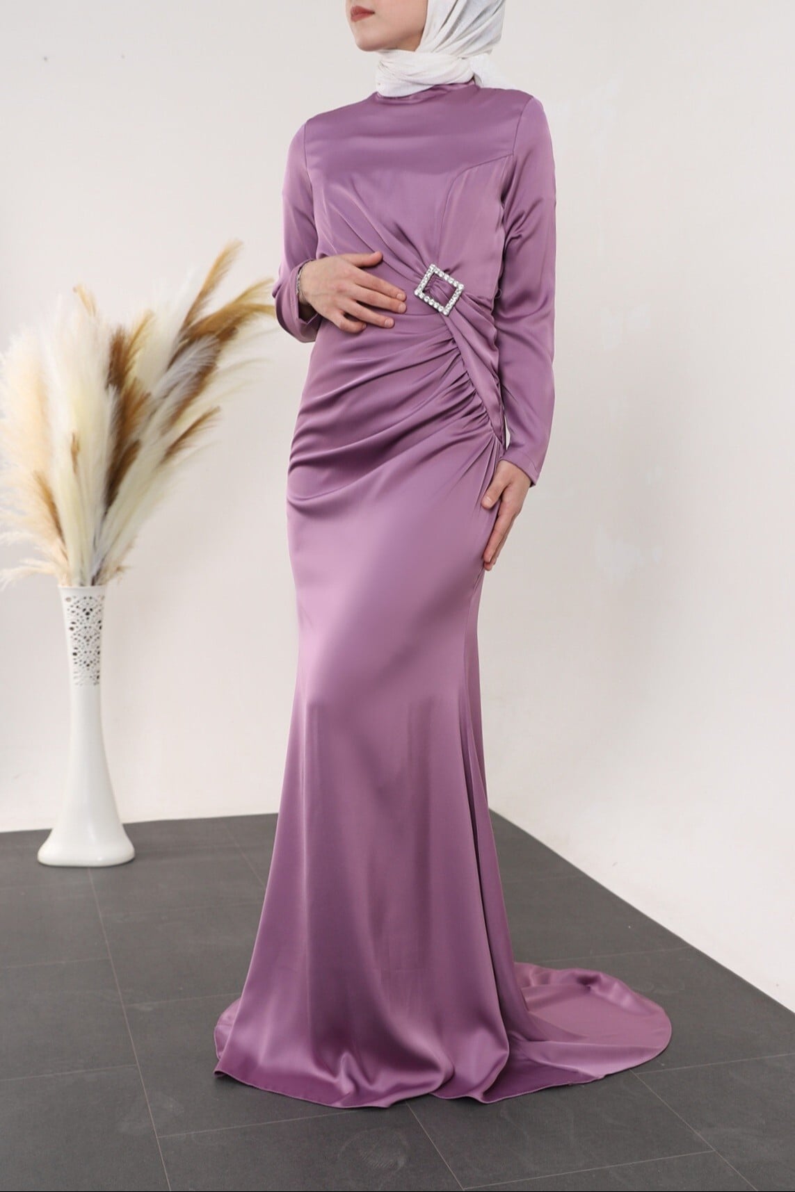 Lilac Satin Evening Dress with High Neck and Beaded Belt Detail - Podyumplus - by Peralane - photo 2