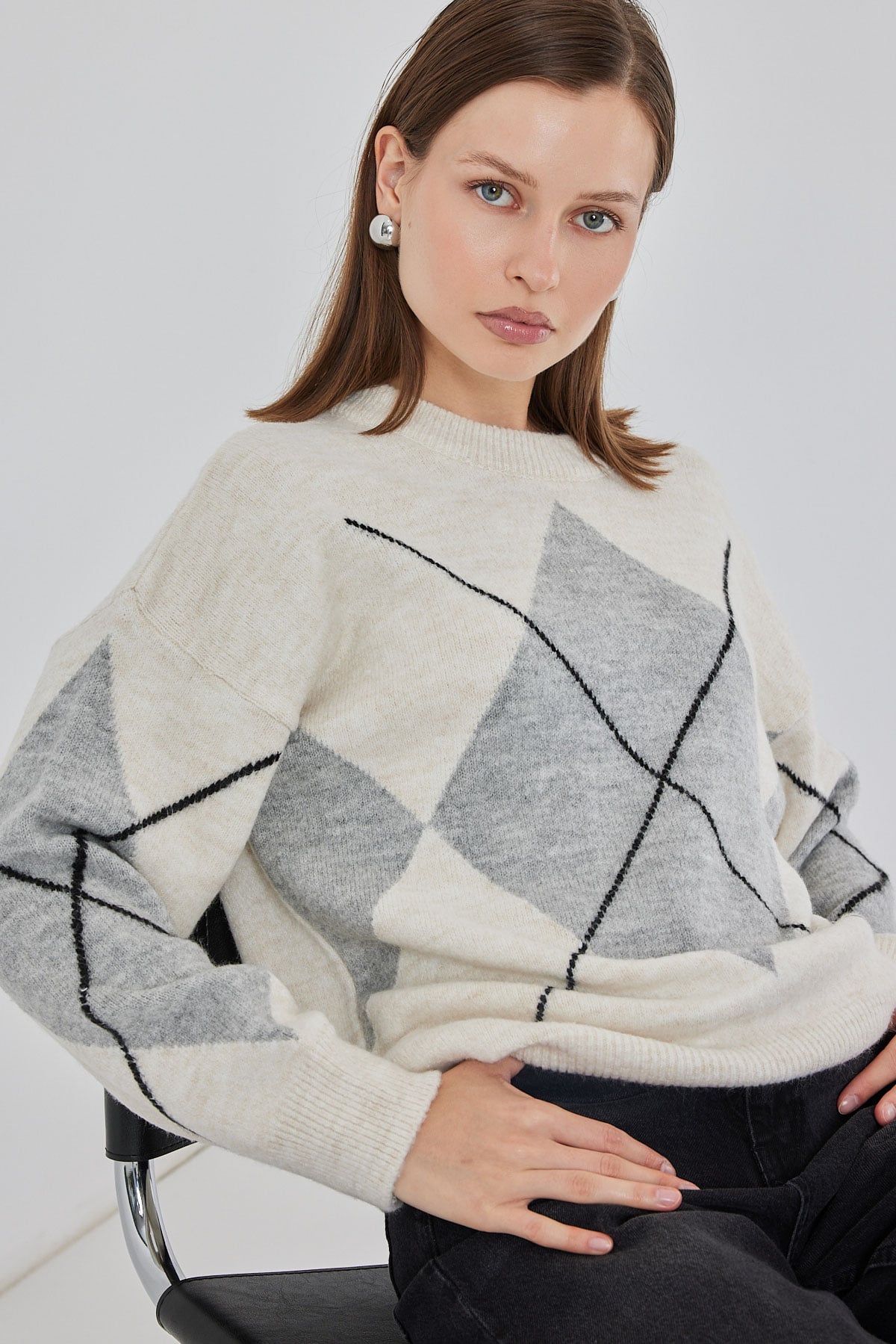 Cream Argyle Pattern Oversize Knit Sweater - Women's - Bigdart - by Peralane - photo 12