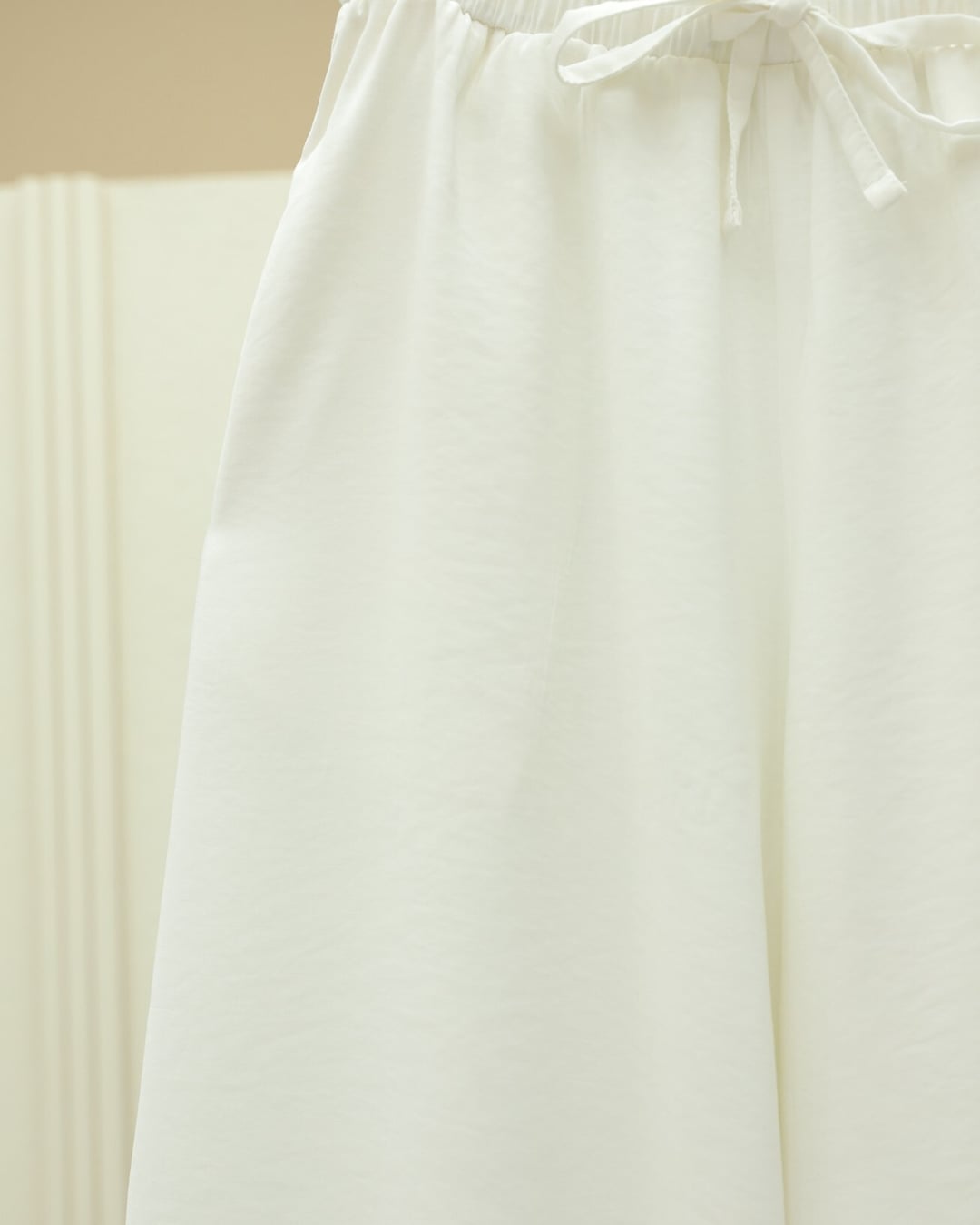 Drawstring Wide-Leg Modal Trousers - Ecru - Podyumplus - by Peralane - photo 6