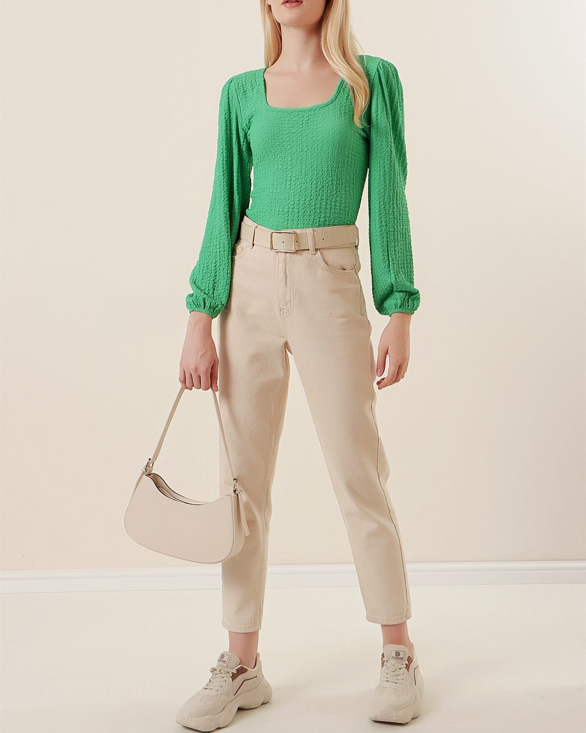 Women's Long-Sleeved Blouse in Bright Green - Bigdart - by Peralane - photo 2
