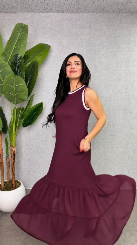 Women's Sleeveless Round Neck Burgundy Chiffon Hem Long Viscose Dress - Janes - by Peralane - photo 2
