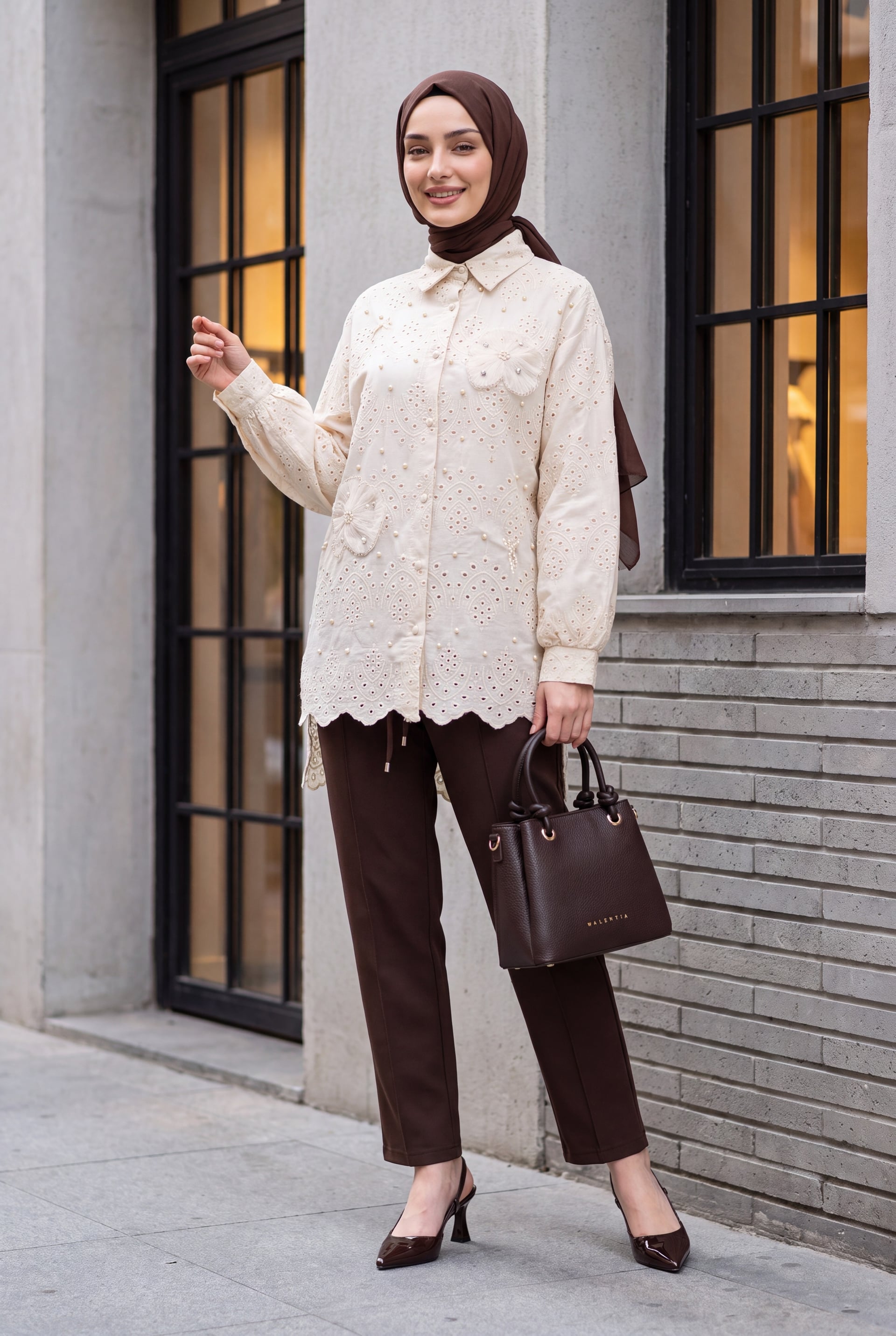 Organza Tulle Detail Pearl Button Long Back Scalloped Tunic - Beige - Podyumplus - by Peralane - photo 2