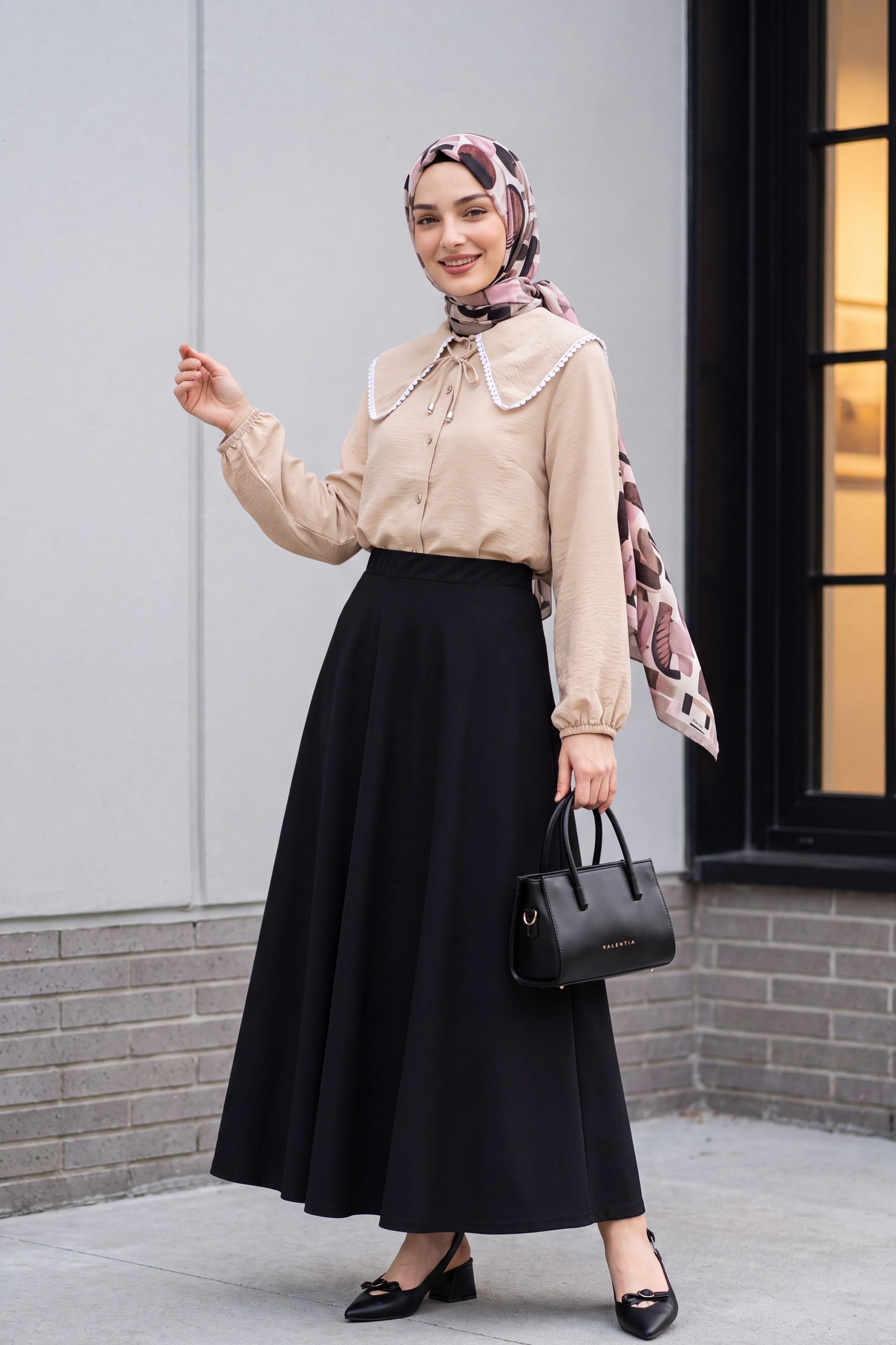 Black Elasticated Waist Flared Crepe Skirt - Podyumplus - by Peralane - photo 3