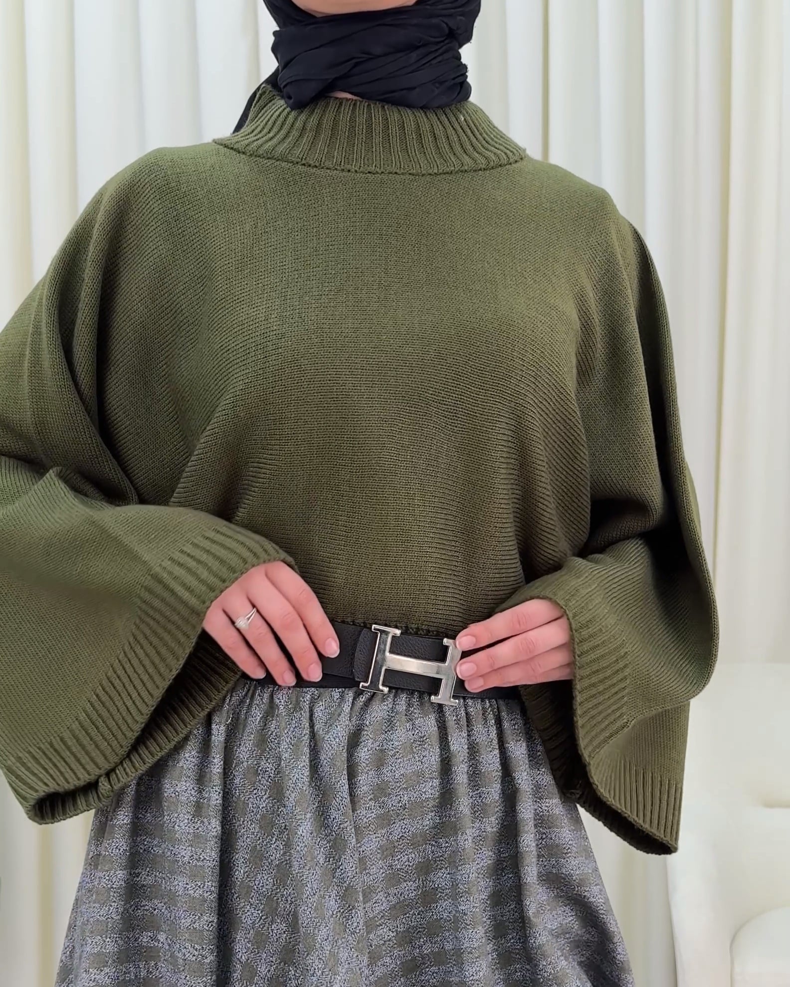 Half Collar Cropped Knit Sweater - Olive Green - Podyumplus - by Peralane - photo 5