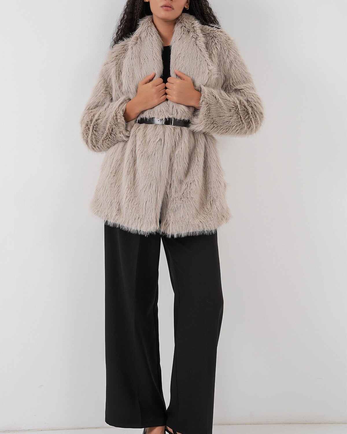 Women's Belted Faux Fur Coat with Wide Collar - Stone - Bigdart - by Peralane