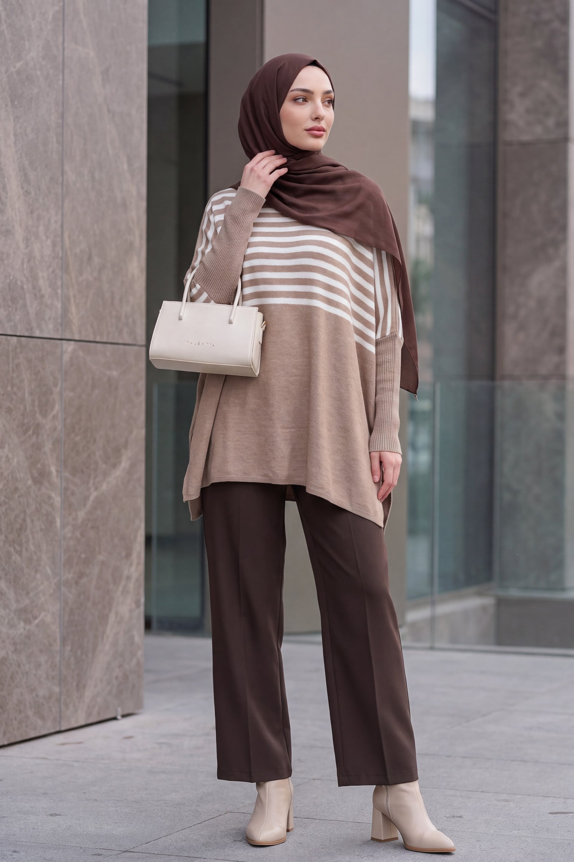 Oversize Poncho Knit Sweater with Side Slits - Brown and White Striped Tunic - Bigdart - by Peralane - photo 4