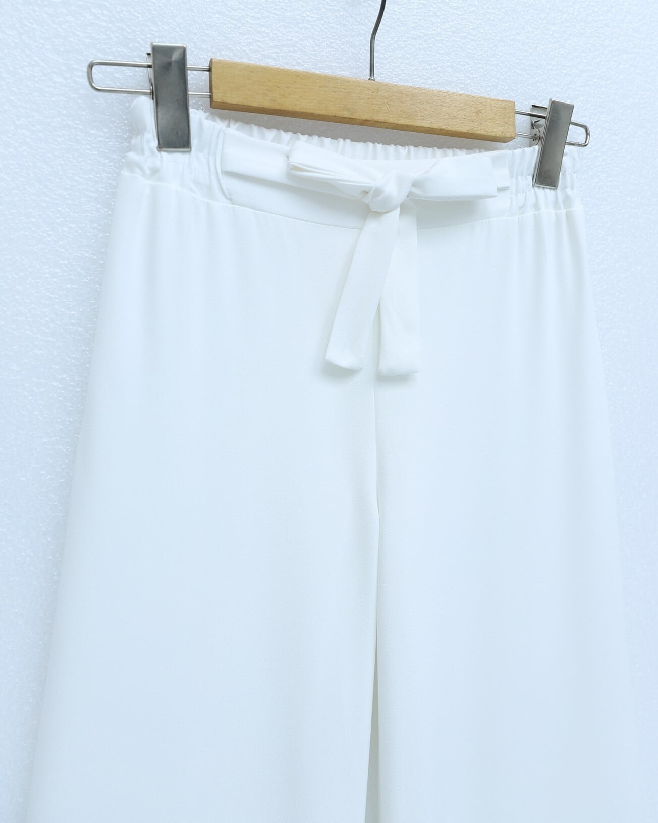 White Wide-Leg Trousers with Self-Tie Belt - Podyumplus - by Peralane - photo 6