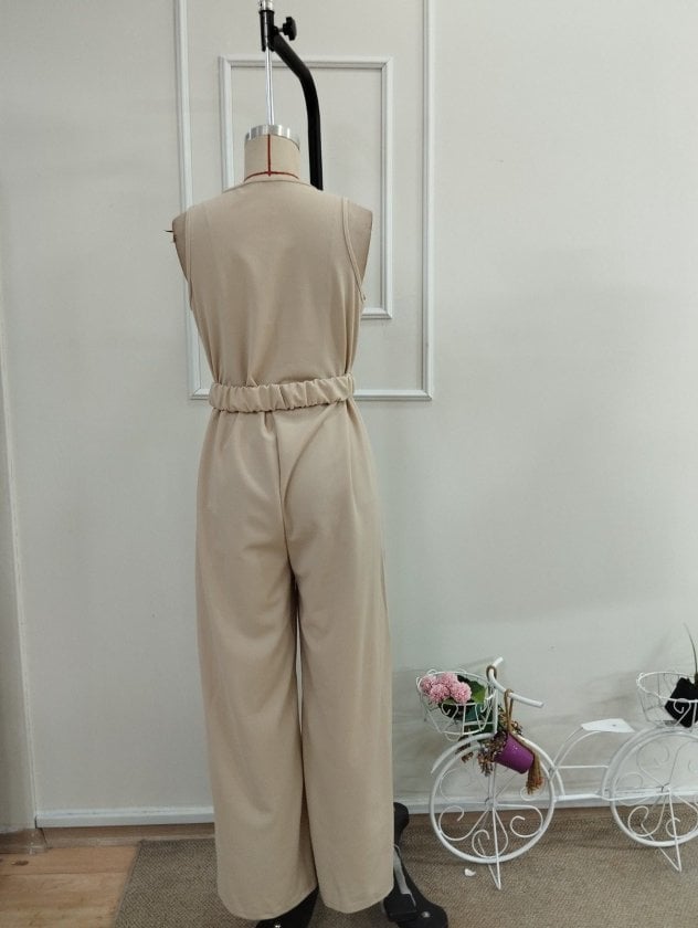 Women's Sleeveless Wrap-Neck Long Jumpsuit with Belt in Beige - Janes - by Peralane - photo 5
