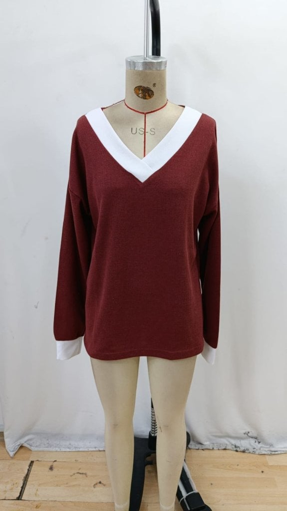 Women's Long-Sleeved V-Neck Waffle Sweatshirt - Janes - by Peralane - photo 5