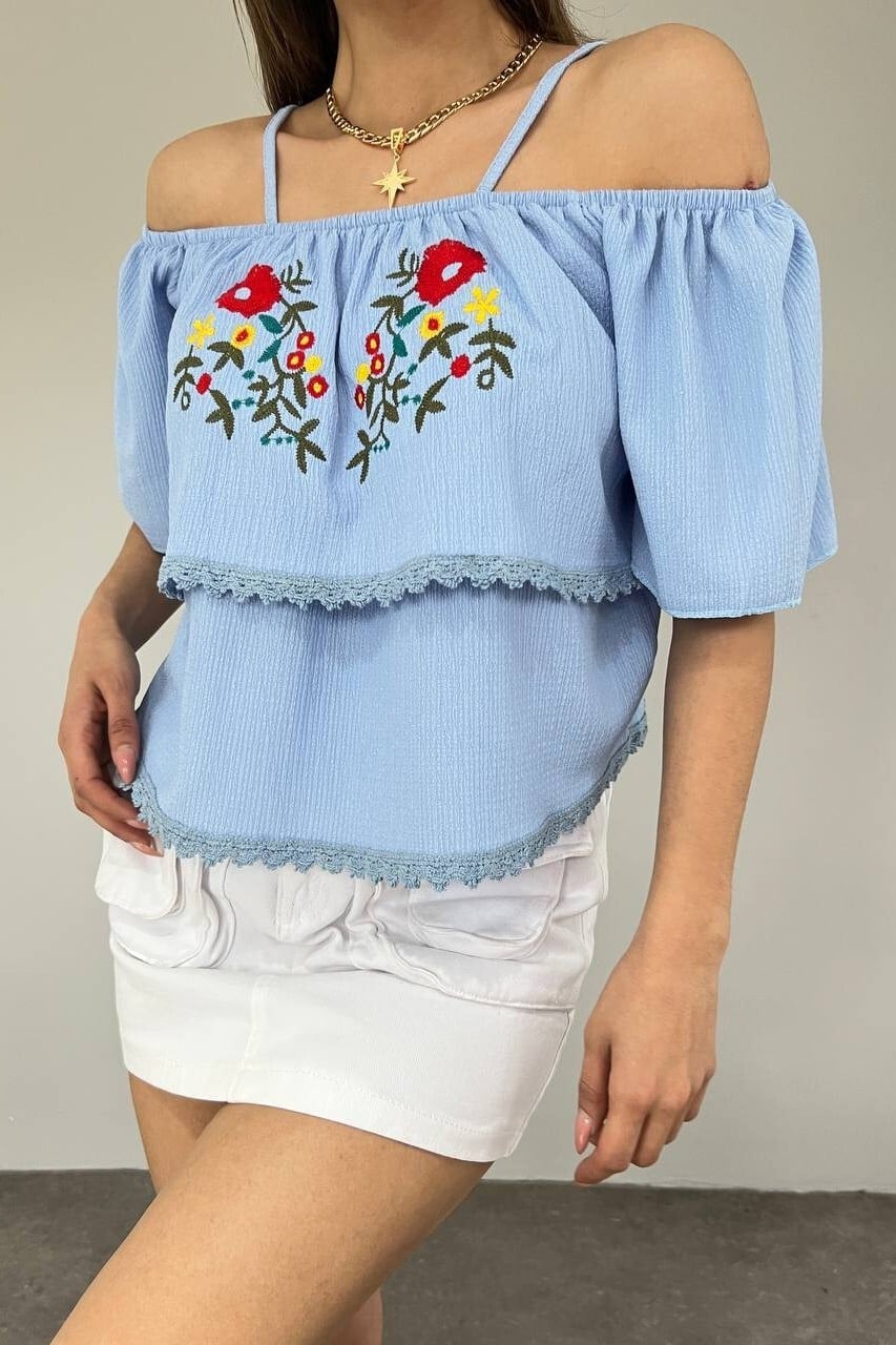 Embroidered Off-Shoulder Blouse in Baby Blue - Podyumplus - by Peralane
