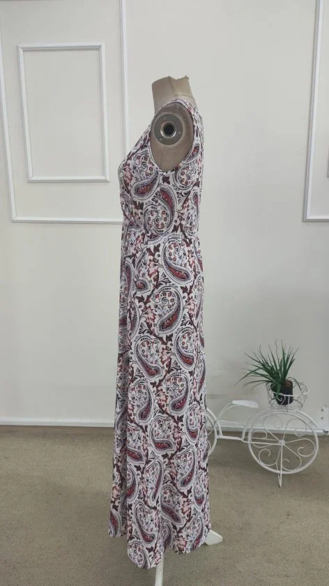 Women's Sleeveless Wrap-Style Maxi Dress with Paisley Print - Janes - by Peralane - photo 8