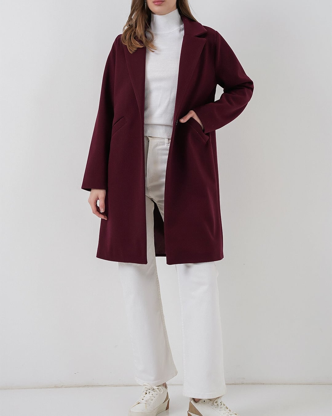 Burgundy Lined Women's Coat with Notched Lapel - Wholeskop - by Peralane - photo 2