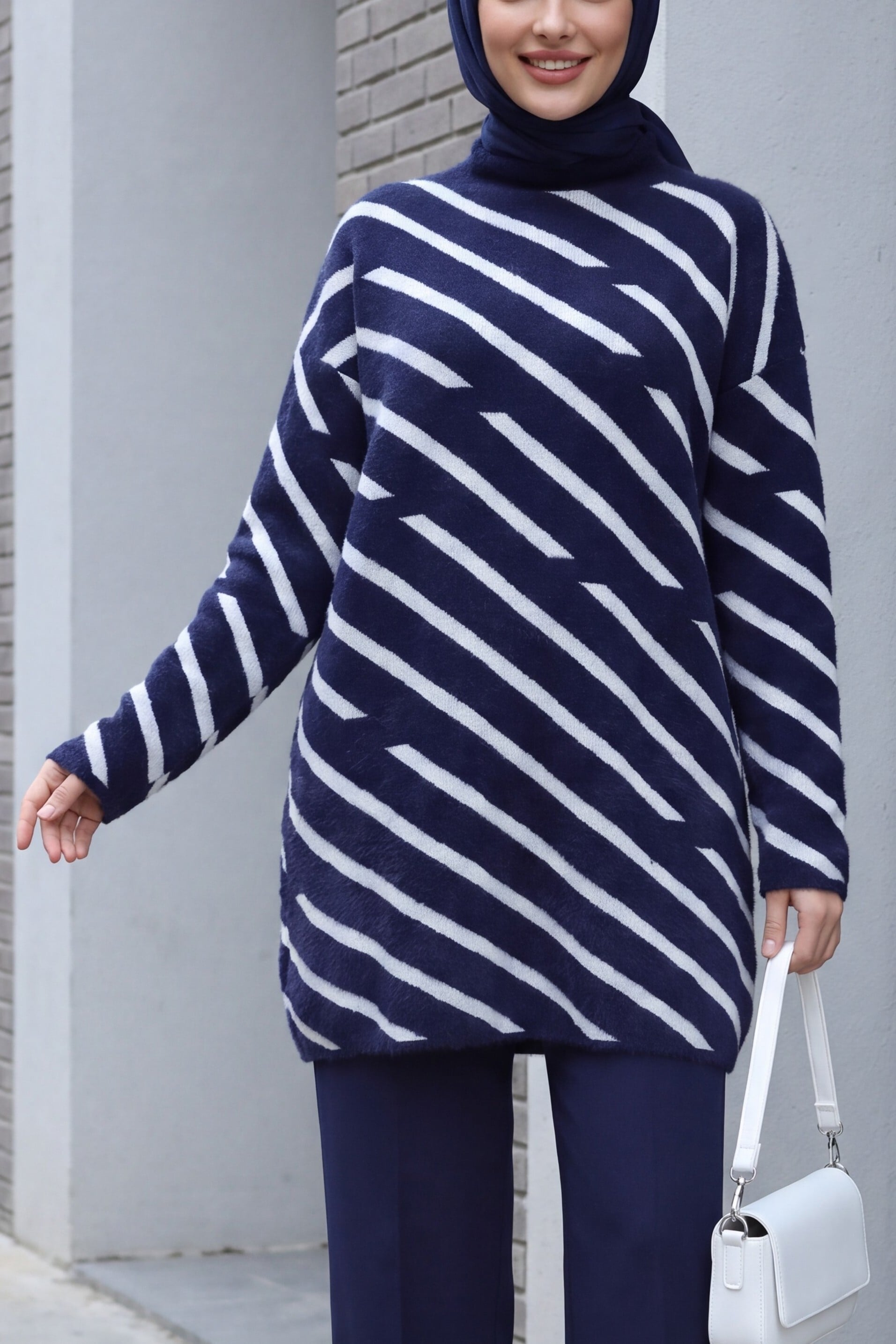 Half Collar Side Stripe Patterned Fuzzy Knit Tunic - Navy - Podyumplus - by Peralane