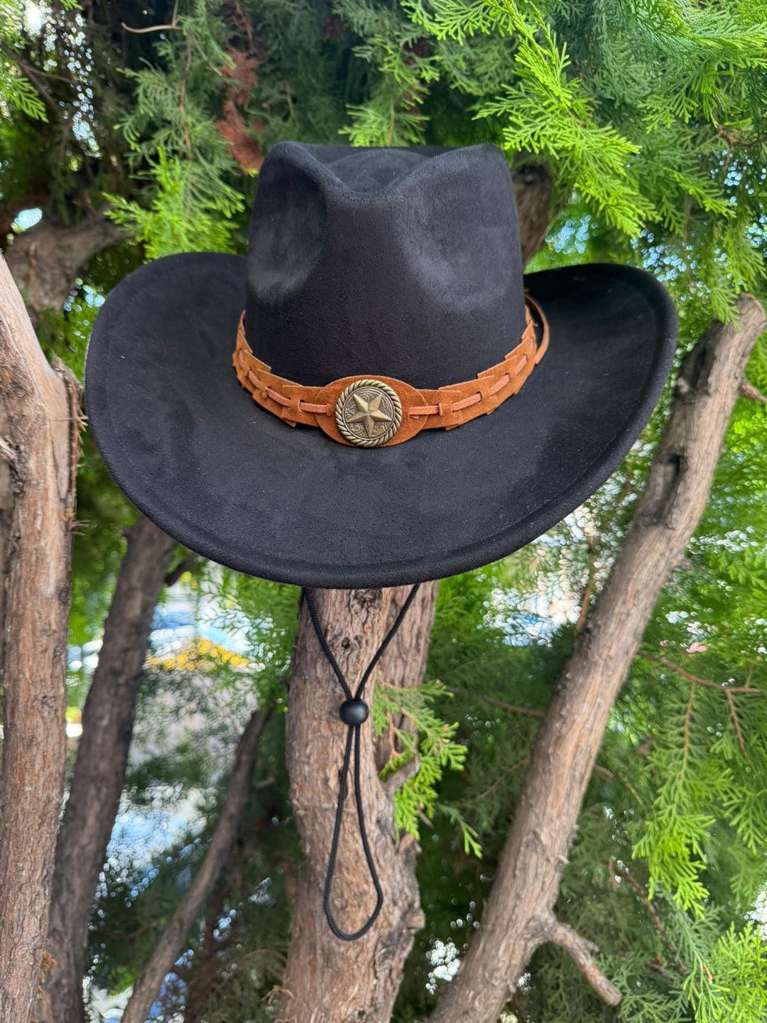 Black Felt Cowboy Hat with Star Concho and Braided Band for Women - Nesvay - by Peralane - photo 2