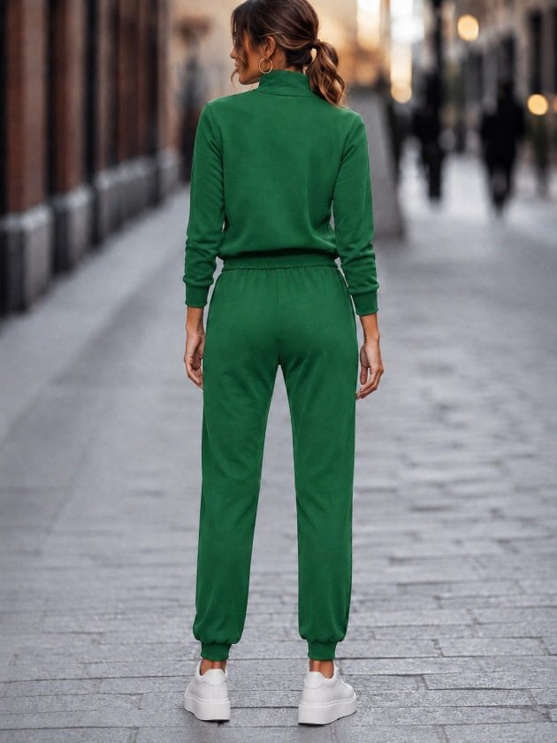 Women's Long Sleeve Half-Zip High Neck Sweatshirt and Drawstring Trousers Two-Piece Loungewear Set in Emerald Green - Janes - by Peralane - photo 3