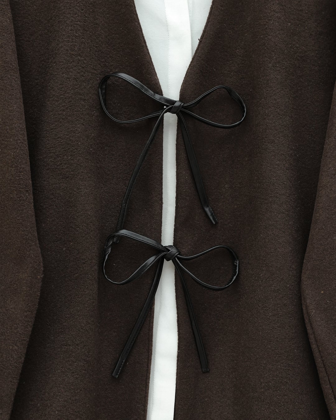 Front-Tie Oval Cut Wool Blend Kimono Jacket in Brown - Podyumplus - by Peralane - photo 4