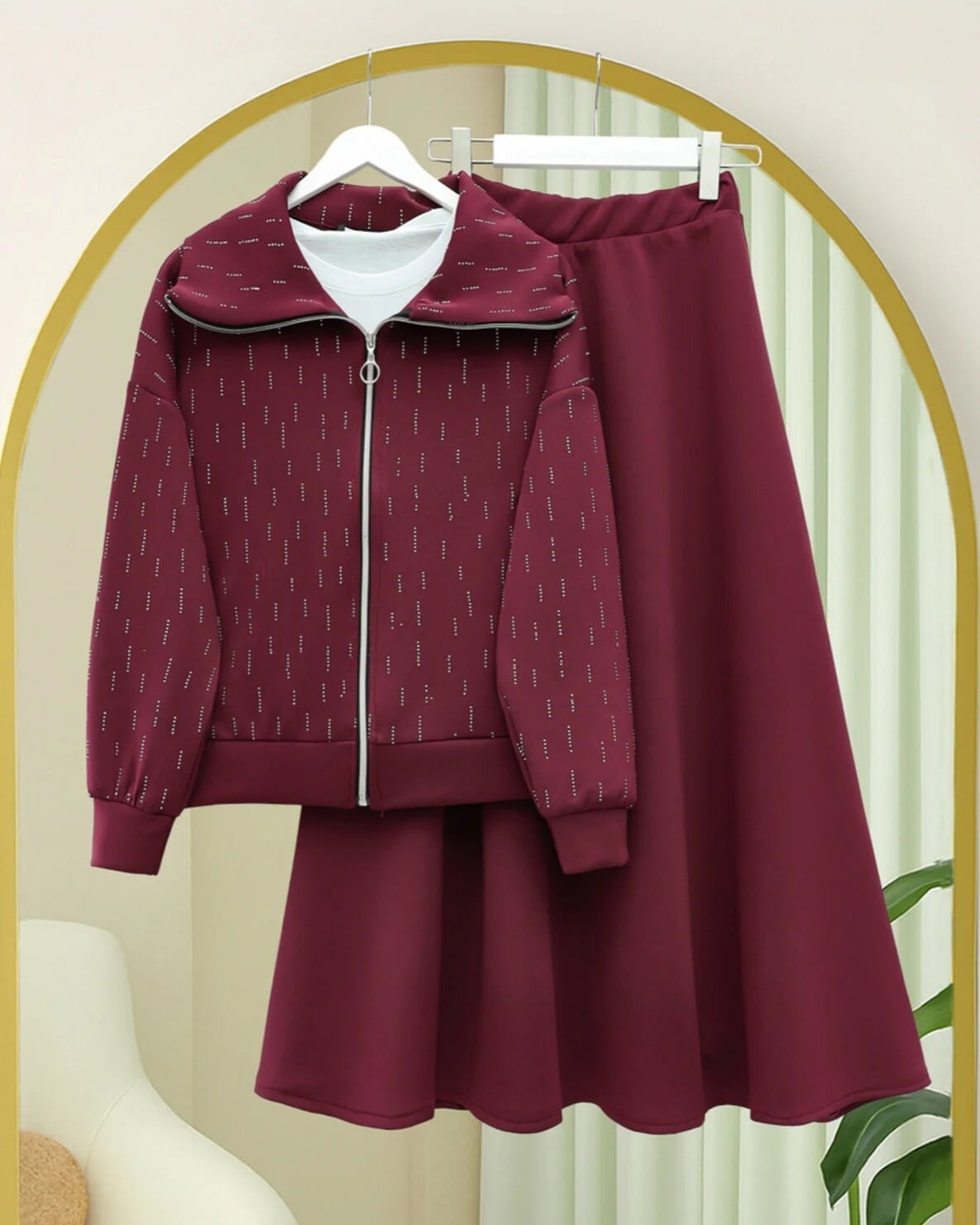Burgundy Zip-Up Jacket and Skirt Set with Stone Details - Podyumplus - by Peralane - photo 3