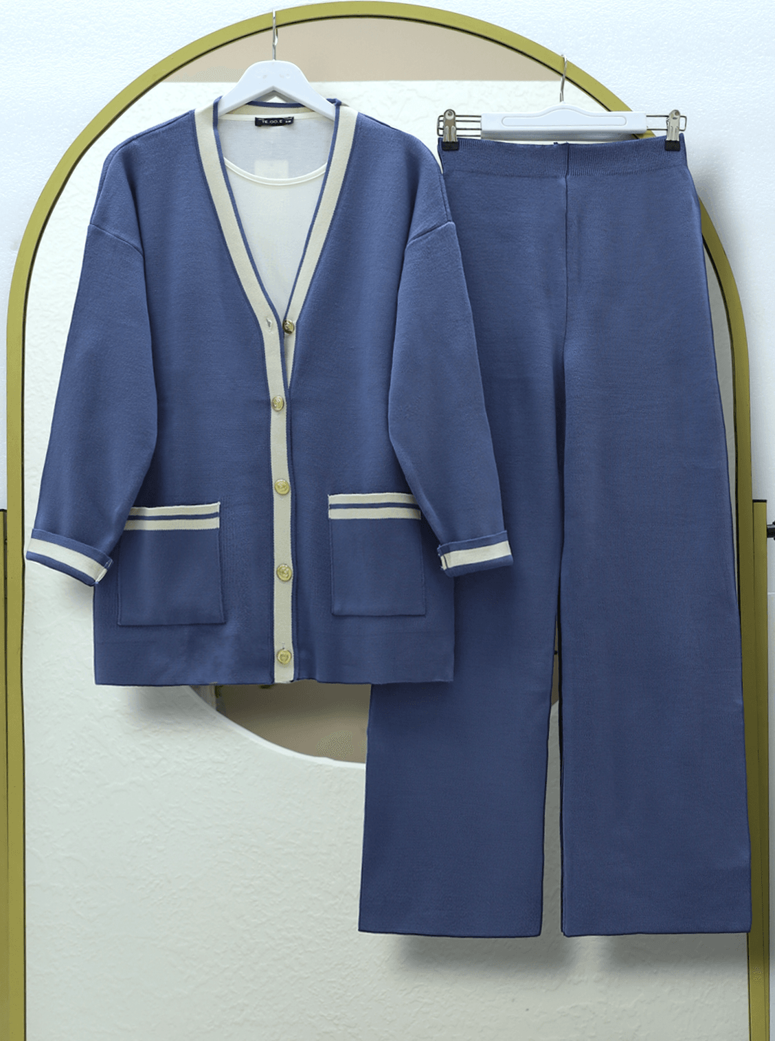 Women's Two-Piece Knit Cardigan and Wide-Leg Trouser Set in Indigo - Podyumplus - by Peralane