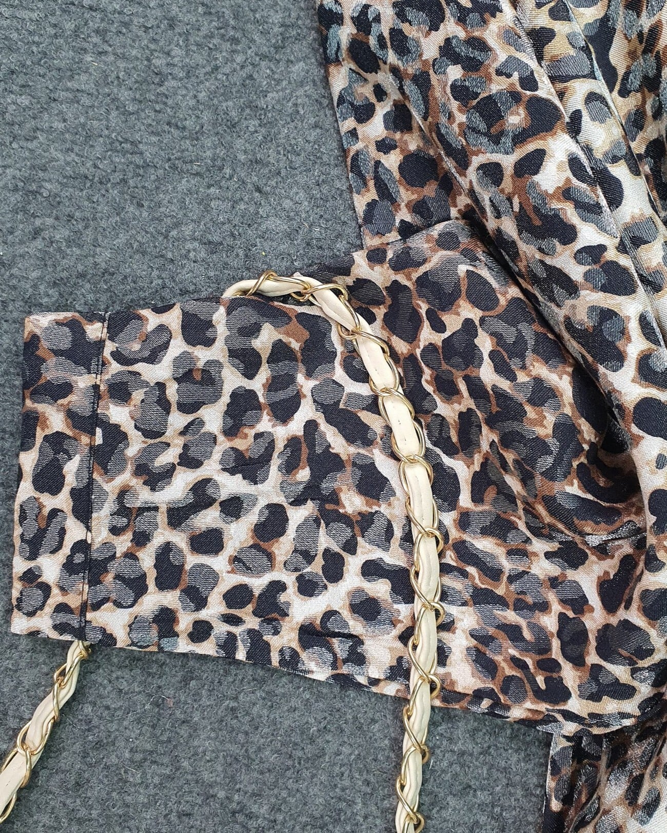 Leopard Print Buttoned Oval Cut Shirt - Podyumplus - by Peralane - photo 7