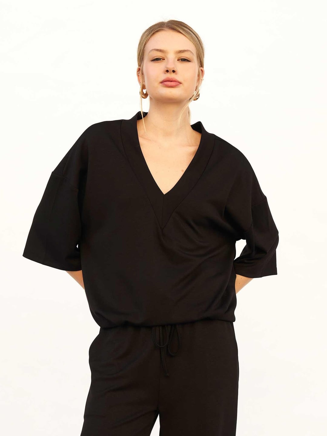 Black V-Neck Knit Blouse - Lefon - by Peralane - photo 8